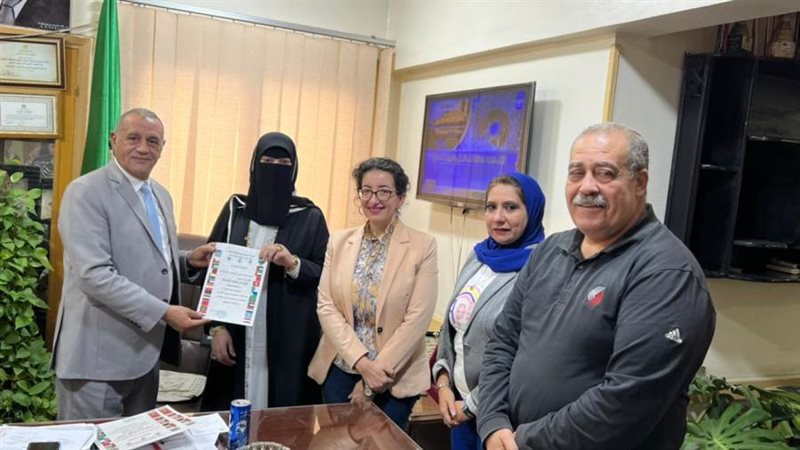 تكريم مسؤولي المدارس