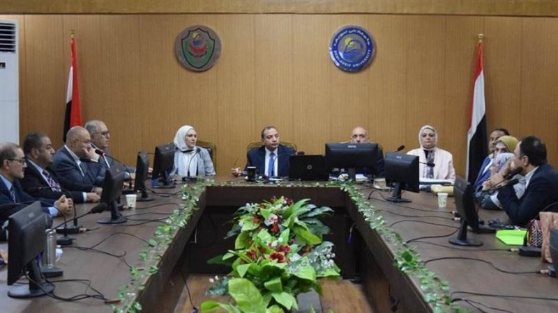 مجلس كلية طب بنى