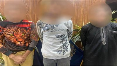 ضبط 3 أشخاص بالقاهرة لقيامهم بالإتجار في النقد الأجنبي خارج نطاق السوق المصرفي