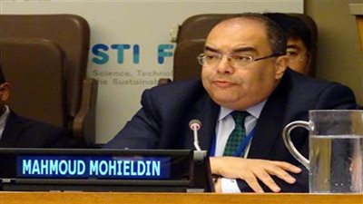 محمود محيي الدين: هناك طموحات لتقليل الانبعاثات الكربونية في مجال النقل بمصر