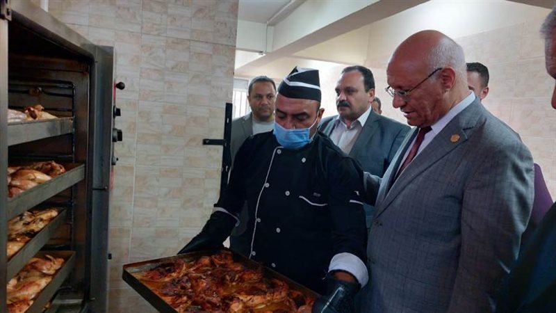 أطعمة بالمدن الجامعية