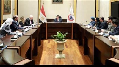 وزير الصحة يبحث مع الجامعة الأمريكية التعاون في رفع كفاءة المنظومة الطبية