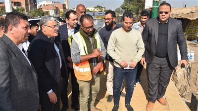 محافظ المنيا يتابع الأعمال المنتهية بكوبري الكفور بمركز مطاي تمهيدًا لتشغيله قريبًا