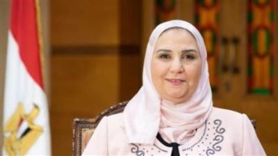 وزيرة التضامن توجه بصرف مساعدات عاجلة لأسر ضحايا حادث رأس غارب