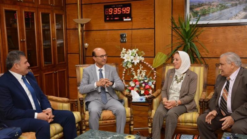 رئيس جامعة أسيوط