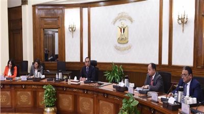 رئيس الوزراء يتابع مستجدات برنامج الطروحات العامة في البورصة المصرية