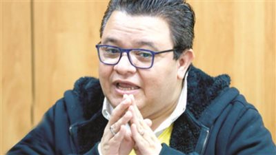 المخرج خالد جلال يؤكد أهمية فتح الباب على مصراعيه أمام الإبداع المسرحي