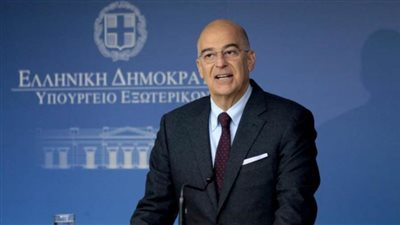 وزير الخارجية اليوناني يؤكد على أهمية العلاقات الاستراتيجية 