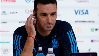 مدرب الأرجنتين: نعيش يوما حزينا.. ولم أتفاجأ بمستوى المنتخب السعودي