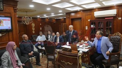 سعيد: يناقش المخطط الاستراتيجي المحدث لمدينة كفر الشيخ