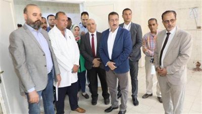 محافظ المنوفية يحيل 111 طبيبا وإداريا وممرضة للتحقيق لتغيبهم عن العمل بدون إذن