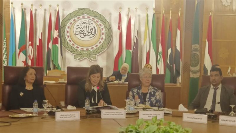 صورة من الاجتماع