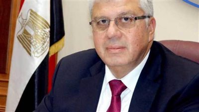 وزير التعليم العالي يصدر قرارًا بإغلاق كيانين وهميين بمحافظة المنيا