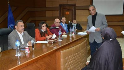 نائب محافظ البحيرة تلتقي بـ٢٢ مواطنا في اللقاء الأسبوعي للمواطنين