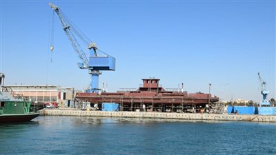 الفريق أسامة ربيع: إزالة 37 مليون متر مكعب رمال مشبعة بالمياه بمشروع تطوير القطاع الجنوبي