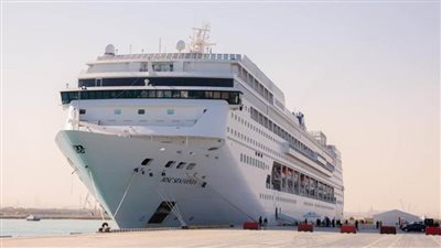 عاجل..بدء استقبال رحلات السفينة السياحية Splendid بميناء السخنة أسبوعياً حتى إبريل المقبل 