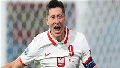 ليفاندوفسكي أفضل لاعب في مباراة بولندا والسعودية بكأس العالم