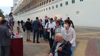 الإسكندرية تستقبل 2695 سائحا متعددي الجنسيات على متن الباخرة السياحية Costa Venezia
