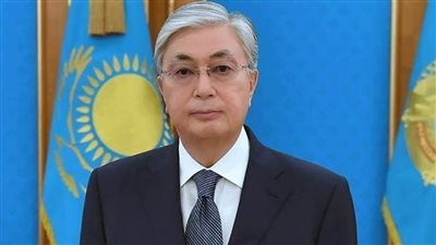 رئيس كازاخستان يصل موسكو في زيارة رسمية للاجتماع مع بوتين