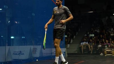 مازن هشام يتوج بطلًا لماليزيا المفتوحة للإسكواش على حساب طارق مؤمن 