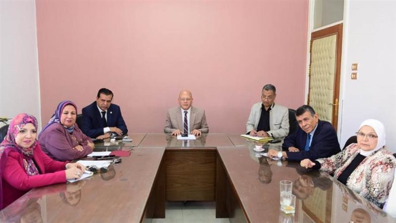 جانب كن الاجتماع