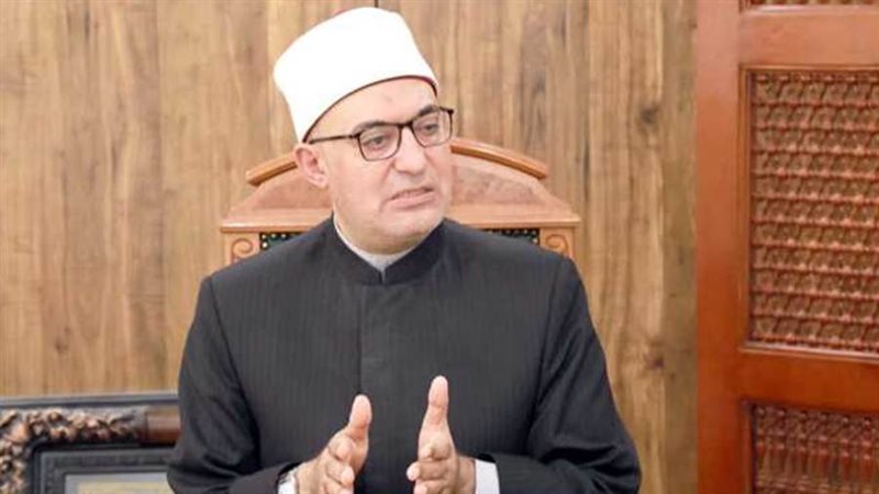 الدكتور نظير عياد