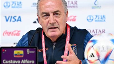 مدرب الإكوادور: نسعى لتقديم أفضل أداء أمام السنغال غدا ومواصلة المشوار في كأس العالم