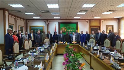 جامعة المنيا: إنشاء مركز للاستدامة البيئية وتعديل لوائح المشاركة بالمؤتمرات العلمية 