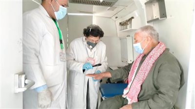 صحة المنيا توقع الكشف الطبى على 2000 حالة خلال قافلة طبية بقرية معصرة حجاج ببني مزار 