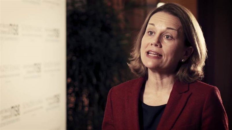 السفيرة الأمريكية