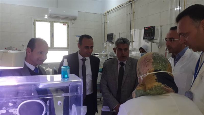 مدير المستشفيات ووكيل