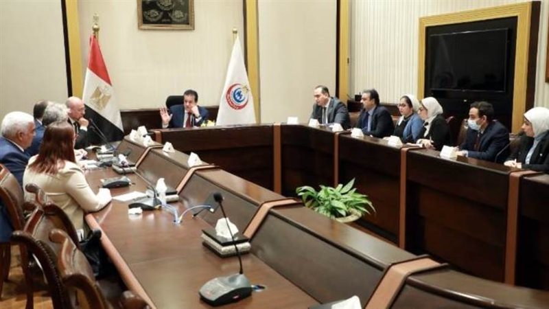 لقاء وزير الصحة ومؤسسة