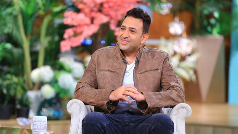 الشاعر الغنائي تامر