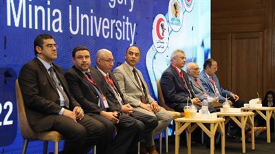 نائب محافظ المنيا يشهد المؤتمر السنوي لقسم الجراحة العامة بكلية الطب