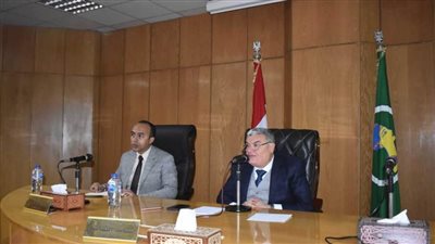 بإجمالي 3489 مشروعًا.. محافظ المنيا يؤكد توصيل المرافق لمشروعات حياة كريمة 