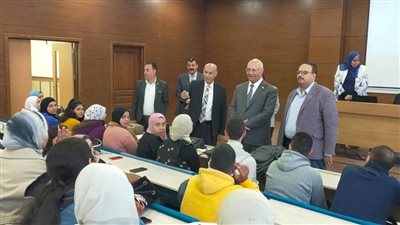 رئيس جامعة بنها يتفقد سير العملية التعليمية والامتحانات بالجامعة الأهلية ومقر العبور