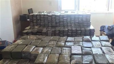 ضبط عنصرين إجراميين بحوزتهما مخدر الحشيش بالقاهرة