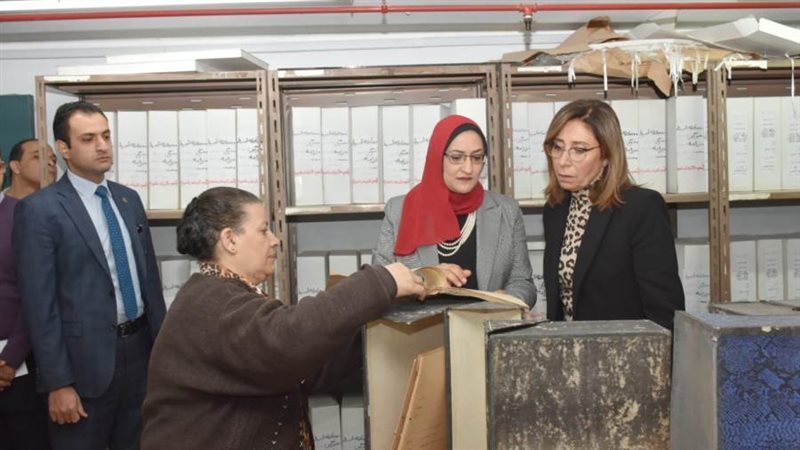 وزير الثقافة خلال