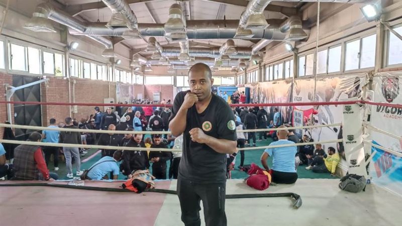 طارق بن حامد