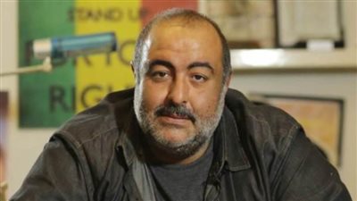 سامح عبد العزيز يودع 