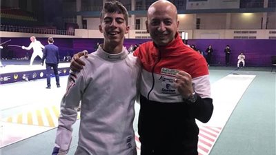 وزير الرياضة يتواصل مع لاعب منتخب مصر للسلاح لتهنئته ببرونزية كأس العالم