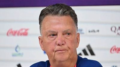 فان جال: قدمنا مباراة رائعة أمام أمريكا.. وهدفنا التتويج بلقب كأس العالم