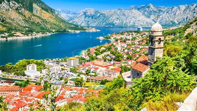 بيانات: عدد السياح الوافدين إلى الجبل الأسود تضاعفوا في أكتوبر الماضي