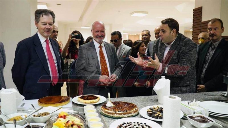 سفيرا أسبانيا وفلندا