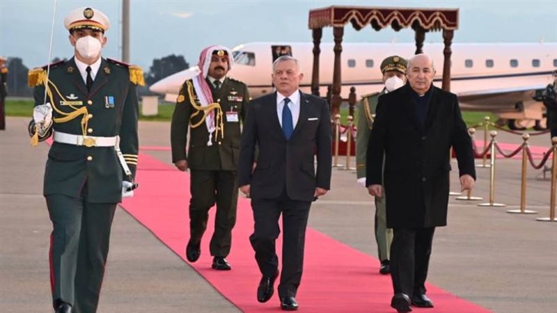 رئيس الجزائر وملك