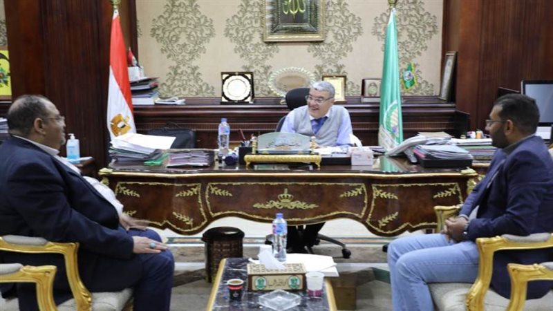 محافظ المنيا