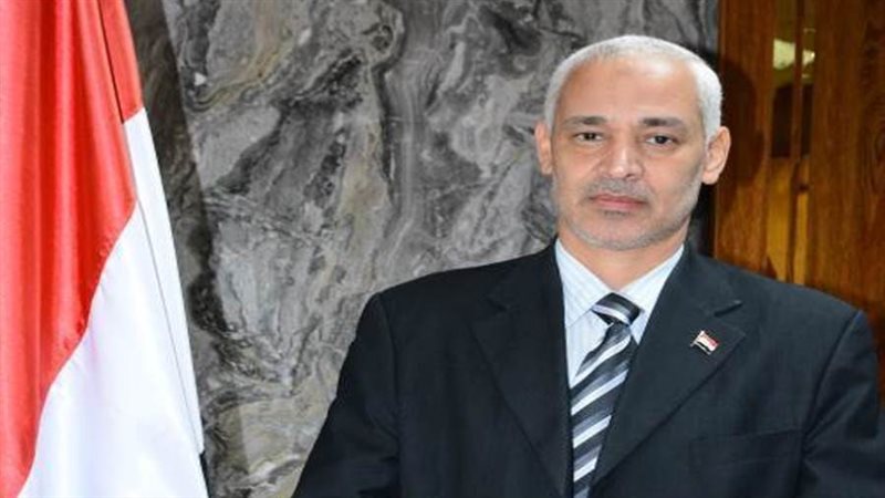 الدكتور أحمد عبدالمولى