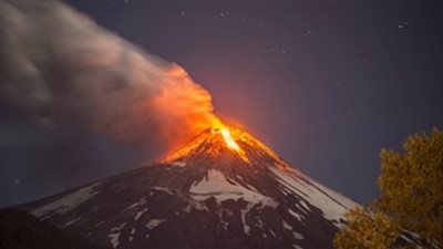 تشيلي في حالة تأهب إزاء نشاط بركان فيلاريكا