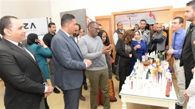 محافظ الدقهلية يبحث سبل التعاون التجاري مع سفير 