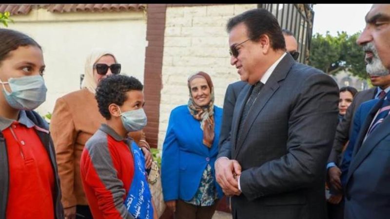 زيارة وزير الصحة